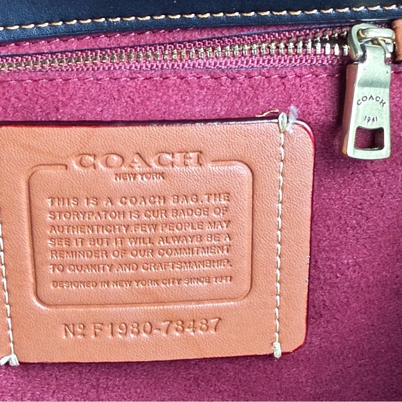 Coach Signature Canvas and Leather Tote - Magnetic Closure - Picture 16 of 16